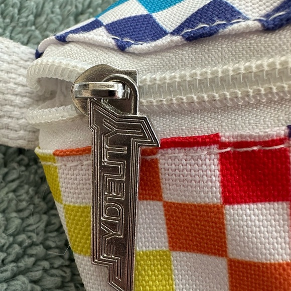 Fydelity Rainbow Checkered Fanny Pack NWT Adjustable Waist Bag - Picture 4 of 5